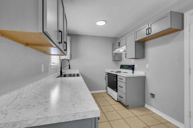 108 Turning Row Drive, Crandall, TX 75114