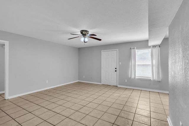 108 Turning Row Drive, Crandall, TX 75114