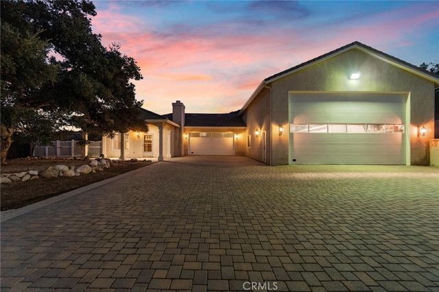 30012 Valley Glen Street, Castaic, CA 91384