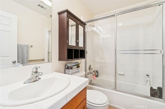 30012 Valley Glen Street, Castaic, CA 91384