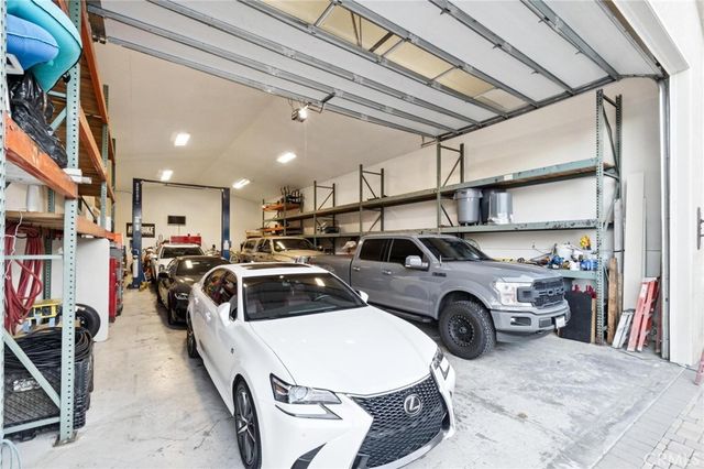 30012 Valley Glen Street, Castaic, CA 91384