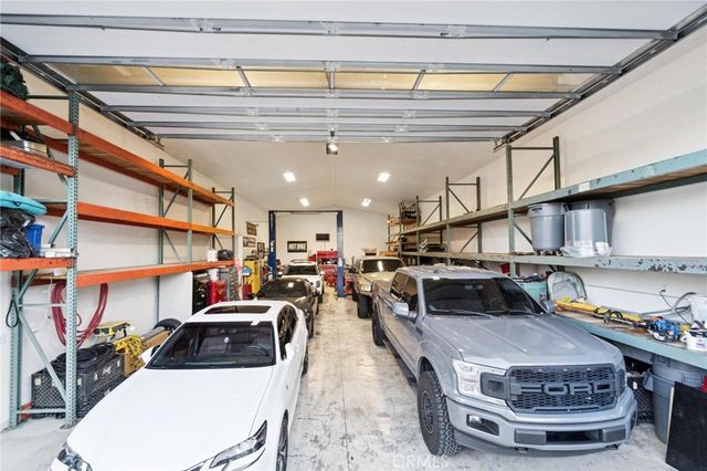 30012 Valley Glen Street, Castaic, CA 91384