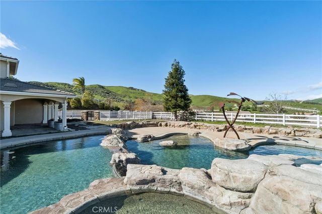 30012 Valley Glen Street, Castaic, CA 91384