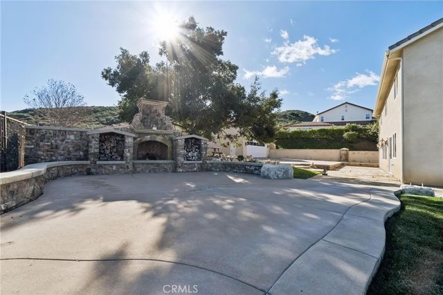 30012 Valley Glen Street, Castaic, CA 91384