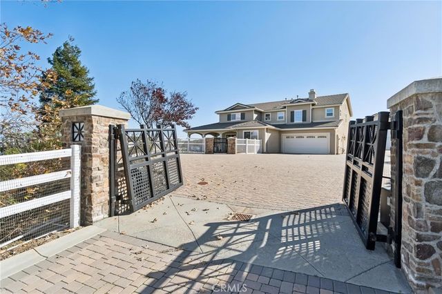 30012 Valley Glen Street, Castaic, CA 91384