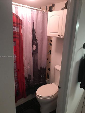 100 Lincoln Rd 1007, Miami Beach, FL 33139