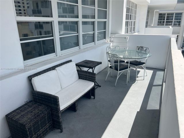 100 Lincoln Rd 1007, Miami Beach, FL 33139