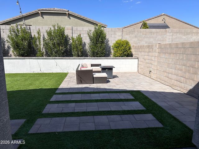 16004 W GRAY FOX Trail, Surprise, AZ 85378