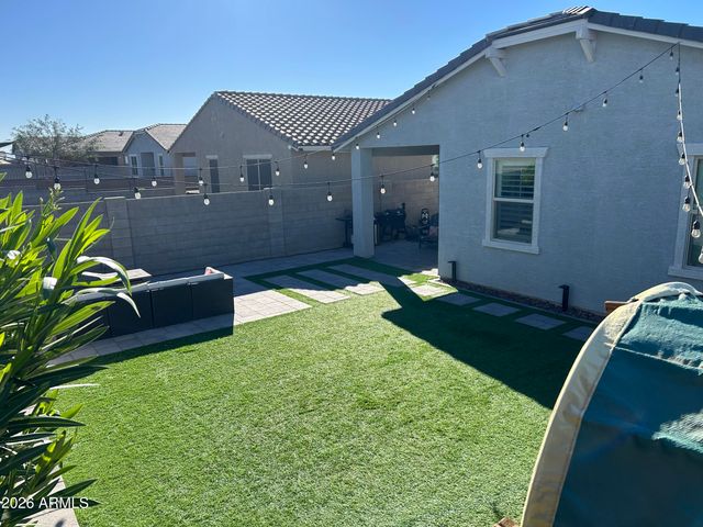 16004 W GRAY FOX Trail, Surprise, AZ 85378