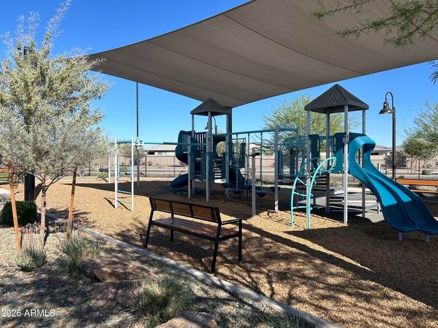 16004 W GRAY FOX Trail, Surprise, AZ 85378