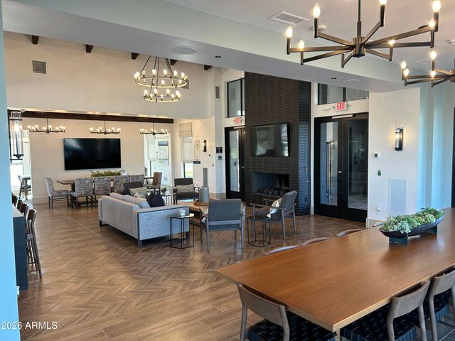 16004 W GRAY FOX Trail, Surprise, AZ 85378