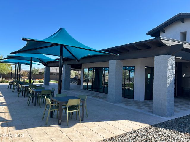 16004 W GRAY FOX Trail, Surprise, AZ 85378