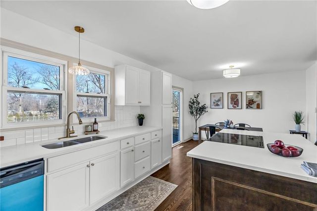 7520 Lewis Avenue, Raytown, MO 64138