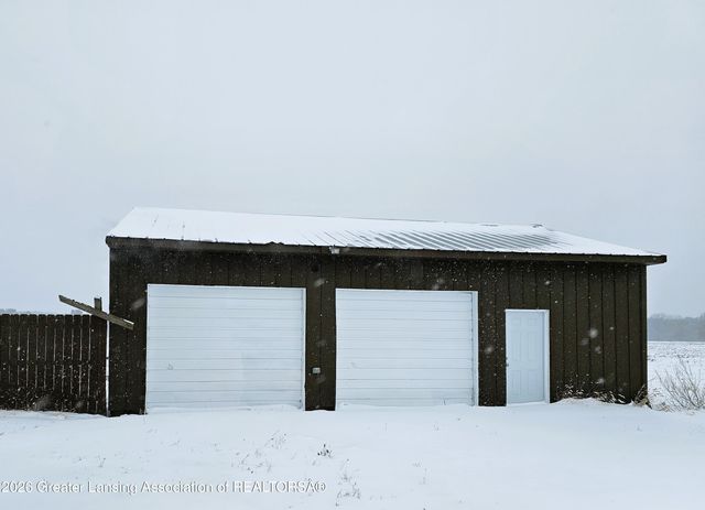 947 Catholic Church Road, Leslie, MI 49251