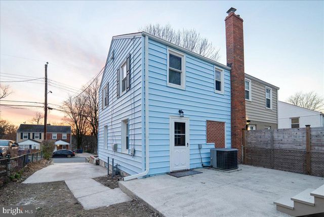 2716 JEFFERSON DR, Alexandria, VA 22303