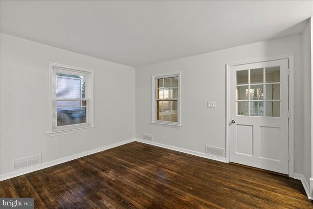 2716 JEFFERSON DR, Alexandria, VA 22303