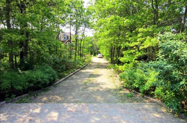 155 Chardonnay Drive, East Quogue, NY 11942