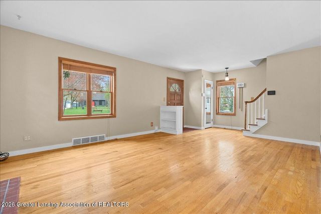 820 Chittenden Drive, East Lansing, MI 48823