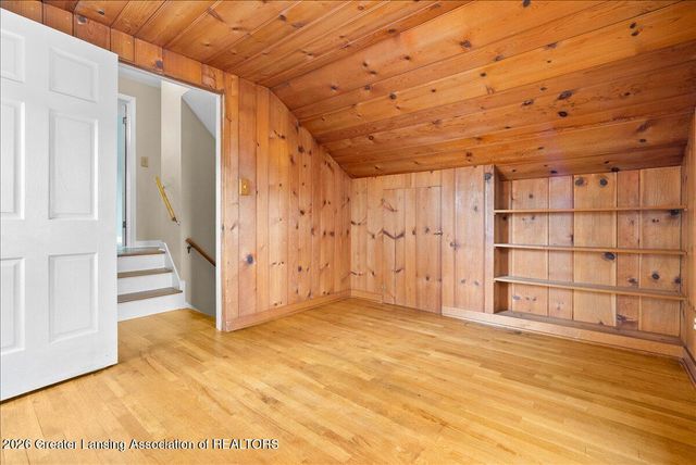 820 Chittenden Drive, East Lansing, MI 48823