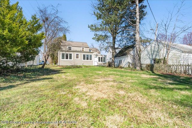 820 Chittenden Drive, East Lansing, MI 48823