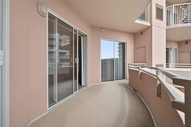 3505 Sage Road 314, Houston, TX 77056