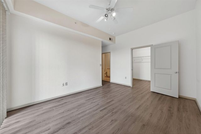 3505 Sage Road 314, Houston, TX 77056