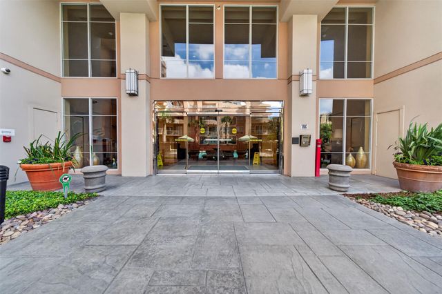 3505 Sage Road 314, Houston, TX 77056