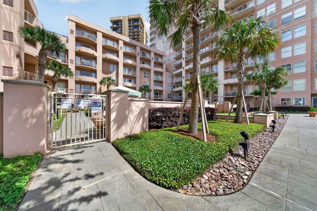 3505 Sage Road 314, Houston, TX 77056