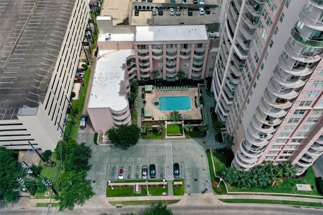 3505 Sage Road 314, Houston, TX 77056