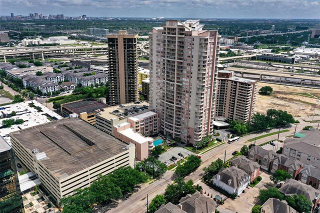 3505 Sage Road 314, Houston, TX 77056