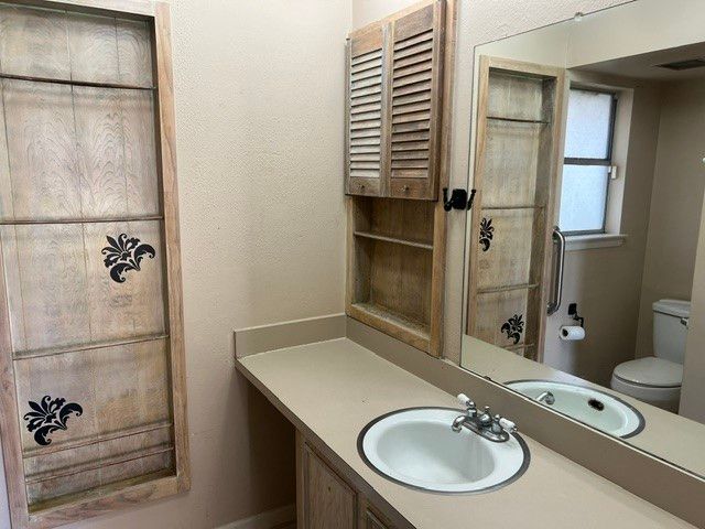 3810 Crater Lake Court, Irving, TX 75062