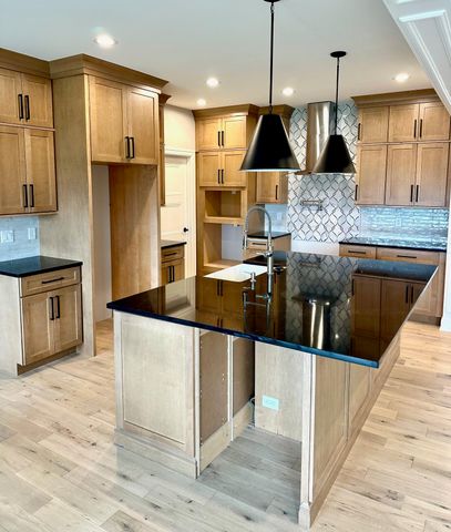 9617 Fescue Drive, St. John, IN 46373