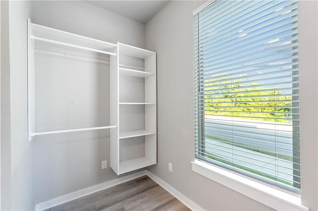 293 W Ash Street, Fayetteville, AR 72703