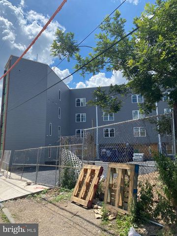 2444 N LEE ST, Philadelphia, PA 19125