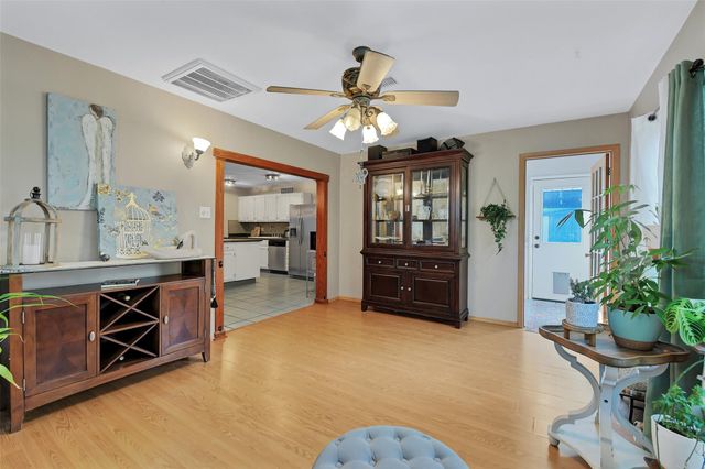 22818 Thadds Trail, Spring, TX 77373