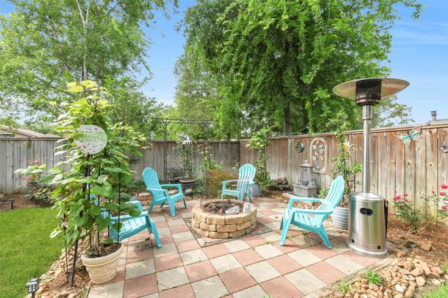 22818 Thadds Trail, Spring, TX 77373