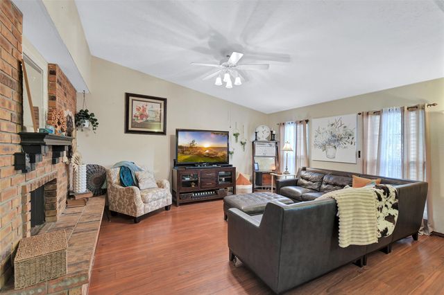 22818 Thadds Trail, Spring, TX 77373