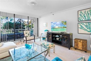 3100 Gulf Shore BLVD N 104, Naples, FL 34103