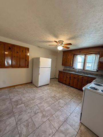 109 Duke St, Ashland City, TN 37015