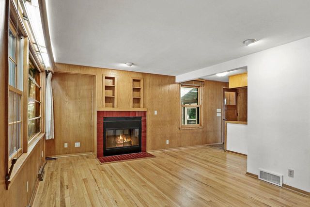 4017 Meyer Avenue, Madison, WI 53711