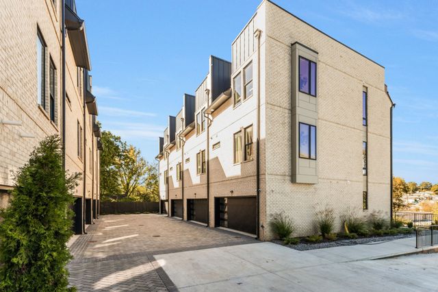 106 Grizzard Ave Apt 3, Nashville, TN 37207
