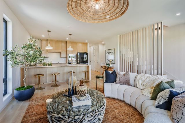 106 Grizzard Ave Apt 3, Nashville, TN 37207