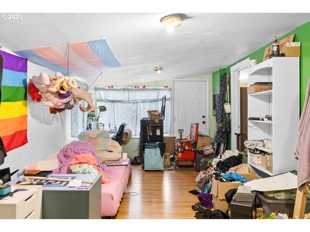 22240 TILLER TRAIL Hwy, Days Creek, OR 97429