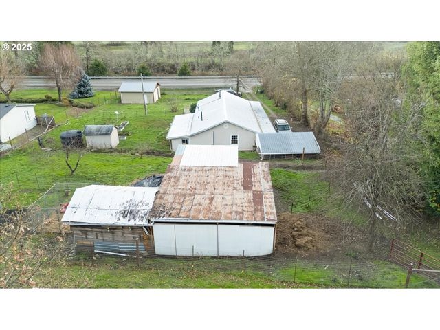 22240 TILLER TRAIL Hwy, Days Creek, OR 97429