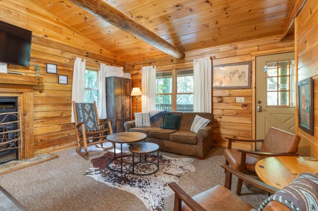 22410 White Rock Lane, Shell Knob, MO 65747