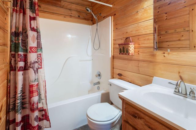 22410 White Rock Lane, Shell Knob, MO 65747