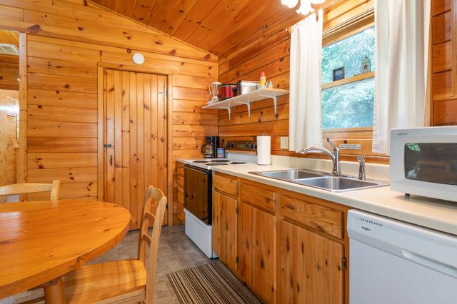 22410 White Rock Lane, Shell Knob, MO 65747