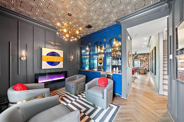 2307 Bernardo De Galvez Avenue, Galveston, TX 77550