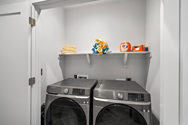 2307 Bernardo De Galvez Avenue, Galveston, TX 77550