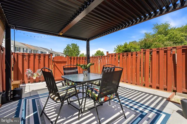 14 GANNON WAY, Sterling, VA 20165